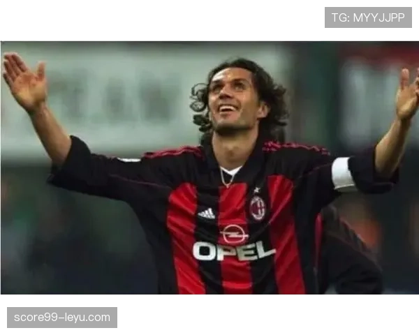 马尔蒂尼:传奇足迹铸就足球历史,持续影响绿茵未来 马尔蒂尼:传奇足迹铸就足球历史,持续影响绿茵未来