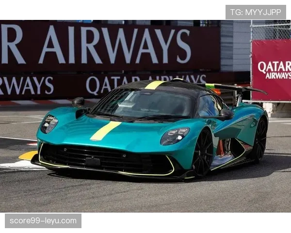 萨卡训练完顺手买了辆限量超跑，说是为了省油